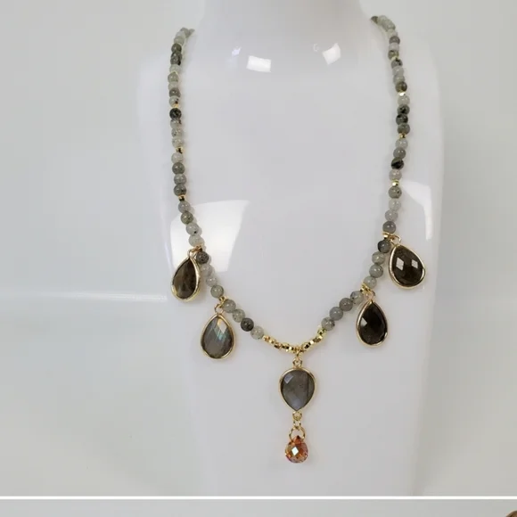 Labradorite Necklace NWT - Picture 2 of 3